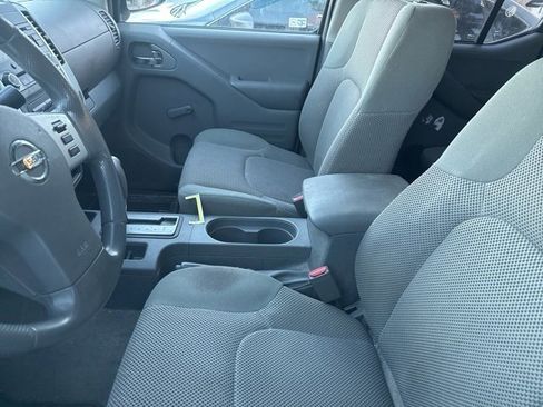 Used 2015 Nissan Frontier S image 8