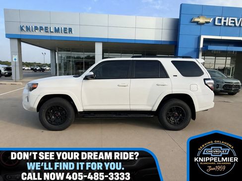 Used 2020 Toyota 4Runner SR5 Premium w/ Moonroof Package AWD/4WD image 1