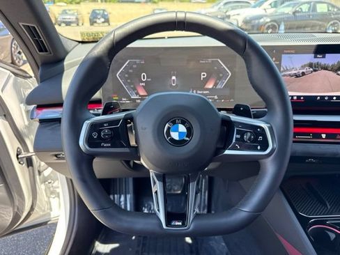 Used 2026 BMW 530i w/ M Sport Package RWD image 24
