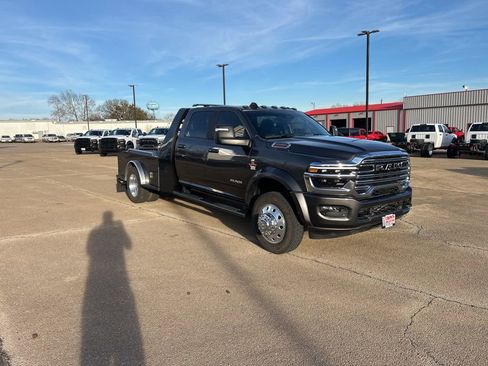 Used 2025 RAM 5500 Tradesman w/ Laramie Trim Package image 5
