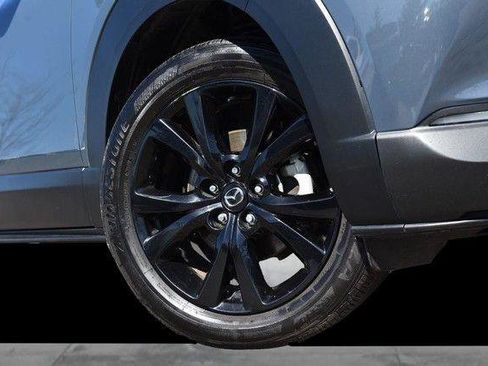 Used 2025 MAZDA CX-30 AWD 2.5 S w/ Preferred Package image 3