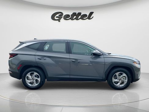 Used 2024 Hyundai Tucson SE FWD image 3
