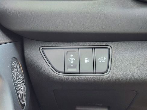 Used 2025 Genesis G70 3.3T Advanced w/ Sport Prestige Package image 20