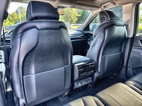 Used 2022 Acura MDX SH-AWD w/ Advance Package image 18
