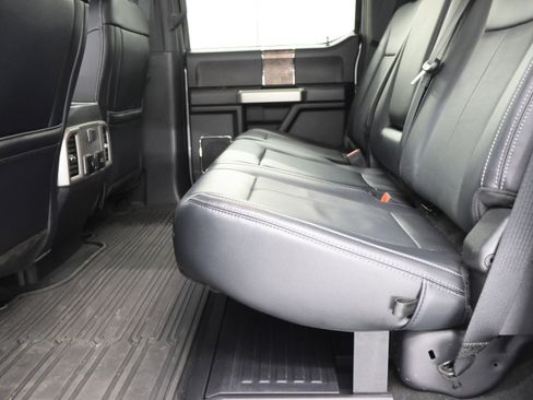 Used 2022 Ford F250 Lariat w/ Chrome Package AWD/4WD image 8