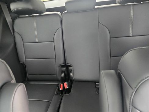 New 2026 GMC Acadia Elevation w/ Elevation Premium Package image 9