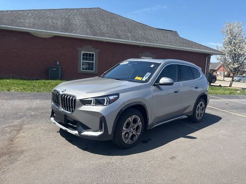 Used 2025 BMW X1 xDrive28i w/ Convenience Package AWD/4WD image 8