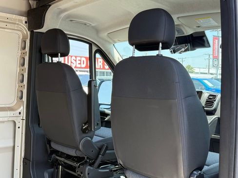 New 2025 RAM ProMaster 2500 w/ Quick Order Package 22G SLT image 15