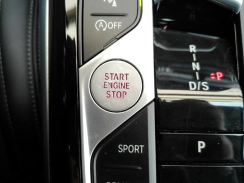 Used 2023 BMW 330i Sedan w/ Driving Assistance Package RWD image 48