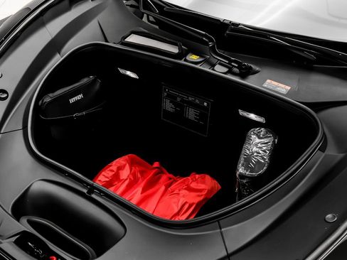 Used 2023 Ferrari F8 Tributo RWD image 61