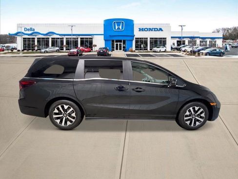 New 2026 Honda Odyssey EX-L image 2