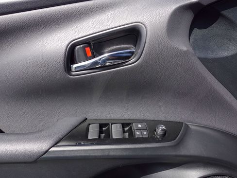 Used 2022 Toyota Prius Prime XLE FWD image 15
