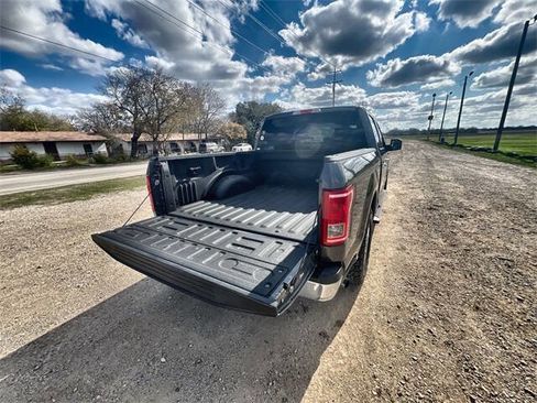 Used 2017 Ford F150 XLT w/ Equipment Group 301A Mid image 24