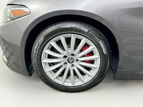 Used 2023 Alfa Romeo Giulia Sprint AWD/4WD image 37