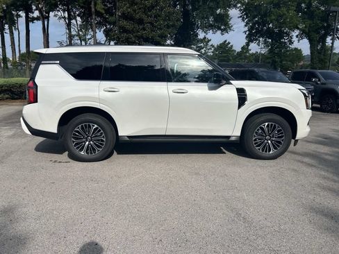 New 2026 Nissan Armada SL AWD/4WD image 8