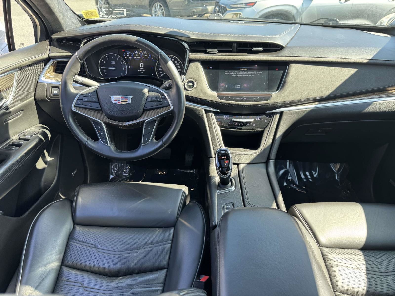 Used 2017 Cadillac XT5 Platinum AWD/4WD image 11