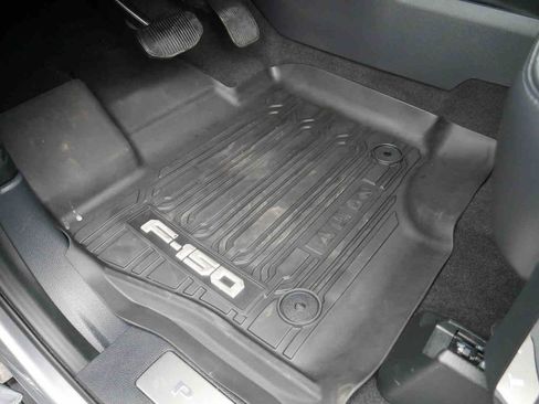 Used 2025 Ford F150 Platinum w/ Equipment Group 702A High image 42