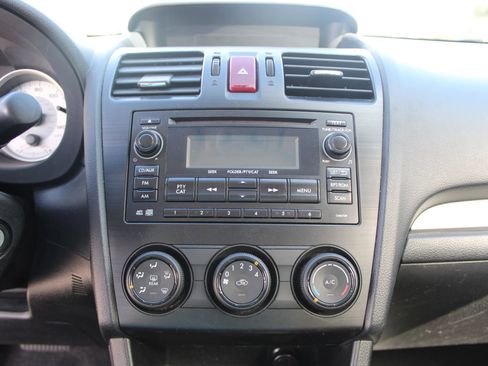 Used 2013 Subaru Impreza 2.0i image 12