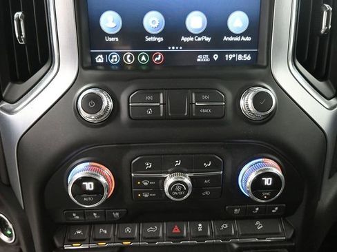 Used 2019 GMC Sierra 1500 SLT w/ SLT Premium Package image 23