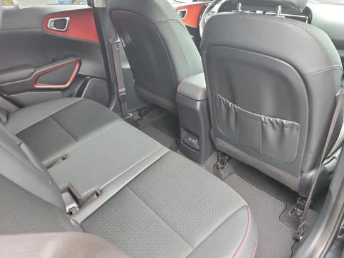Used 2023 Kia Soul GT-Line FWD image 30