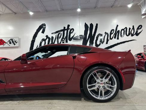 Used 2017 Chevrolet Corvette Stingray Coupe w/ Battery Protection Package image 7