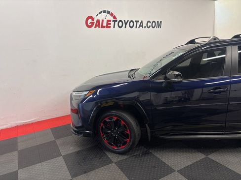 Used 2022 Toyota RAV4 XSE image 5