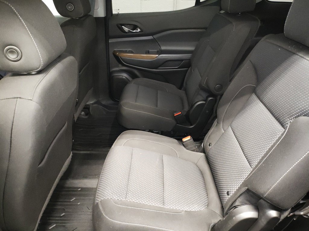 Used 2020 GMC Acadia SLE w/ Driver Convenience Package FWD image 23