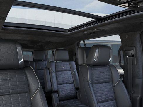 New 2026 Cadillac Escalade ESV Platinum Sport w/ LPO, Floor Liner Package AWD/4WD image 25