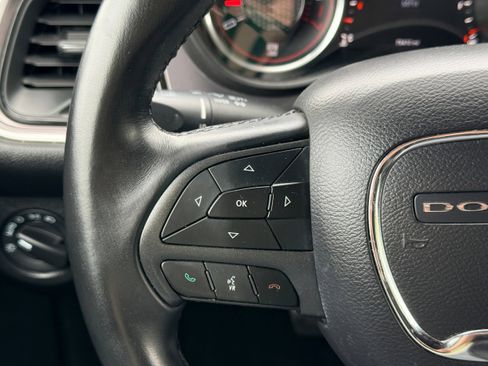 Used 2019 Dodge Challenger SXT RWD image 14