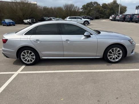 Used 2022 Audi A4 2.0T Premium w/ Convenience Package image 6