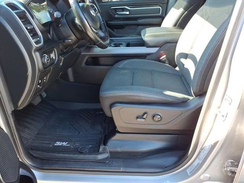 Used 2022 RAM 1500 Big Horn AWD/4WD image 13