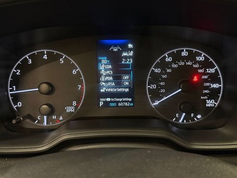 Used 2024 Toyota Corolla LE FWD image 21