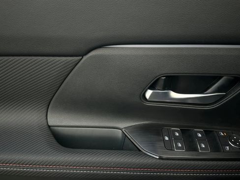 New 2026 Nissan Kicks SR w/ Illumination Package image 13