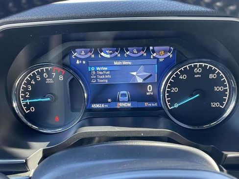 Certified 2022 Ford F150 XLT w/ Equipment Group 302A High image 23