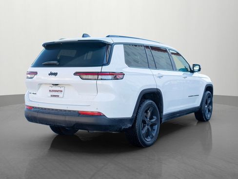 Used 2023 Jeep Grand Cherokee L Altitude image 7