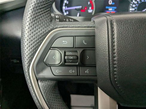 Used 2025 Toyota Tundra SR5 w/ SR5 Premium Package AWD/4WD image 16