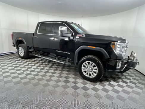 Used 2021 GMC Sierra 3500 Denali w/ Denali Ultimate Package image 6