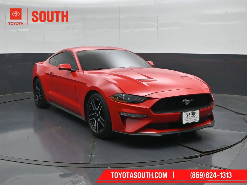 Used 2022 Ford Mustang Premium RWD image 4