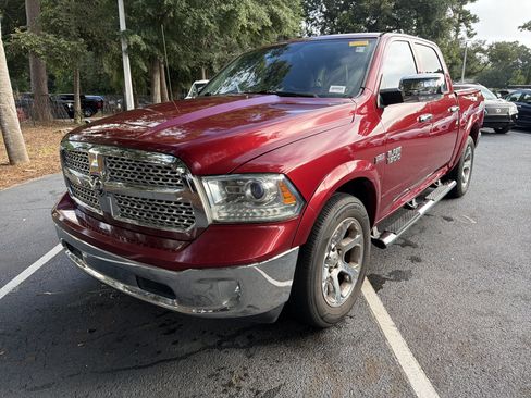 Used 2014 RAM 1500 Laramie w/ Convenience Group AWD/4WD image 5