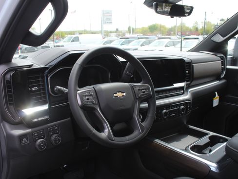New 2026 Chevrolet Silverado 2500 High Country w/ Technology Package AWD/4WD image 11