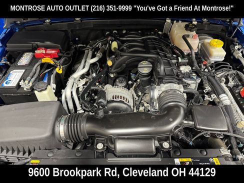 Used 2022 Jeep Wrangler Unlimited Sahara w/ LED Lighting Group AWD/4WD image 58