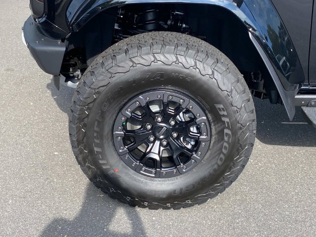 New 2026 Ford Bronco Raptor w/ Interior Carbon Fiber Pack AWD/4WD image 5