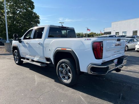 Used 2025 GMC Sierra 2500 SLT w/ SLT Premium Package AWD/4WD image 10