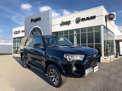 Used 2024 Toyota 4Runner TRD Off-Road image 1