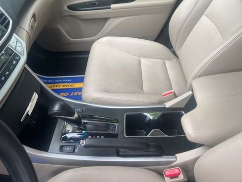 Used 2013 Honda Accord EX-L image 14