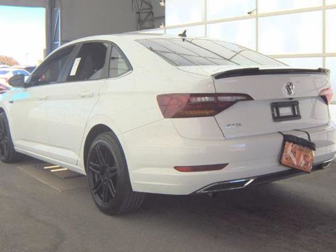 Used 2019 Volkswagen Jetta R-Line image 5