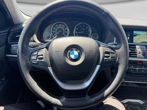 Used 2017 BMW X3 sDrive28i RWD image 15