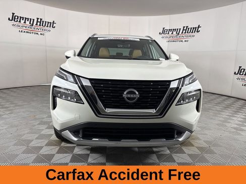 Used 2023 Nissan Rogue Platinum w/ Platinum Premium Package image 3