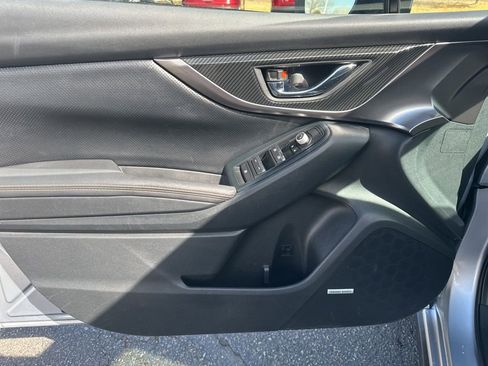 Used 2018 Subaru Crosstrek 2.0i Limited image 16