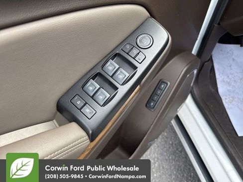 Used 2020 GMC Yukon XL Denali w/ Denali Ultimate Package image 15